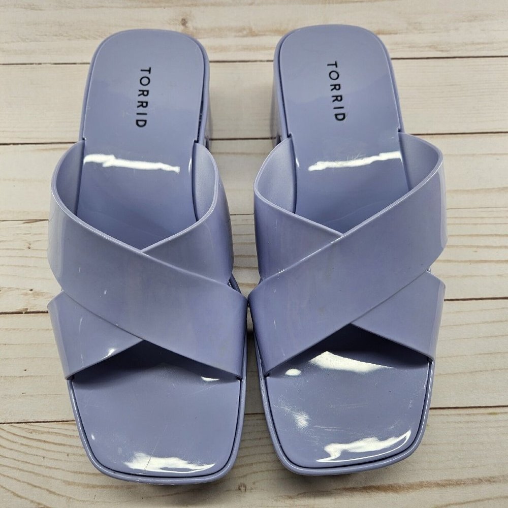 Torrid Womens Periwinkle Blue Y2K Chunky Heel Jelly Criss Cross Heel Sandals 8WW - Picture 6 of 16